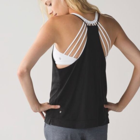Lululemon Wake & Flow Camisole Black size 6 (like silk!) - Picture 2 of 3